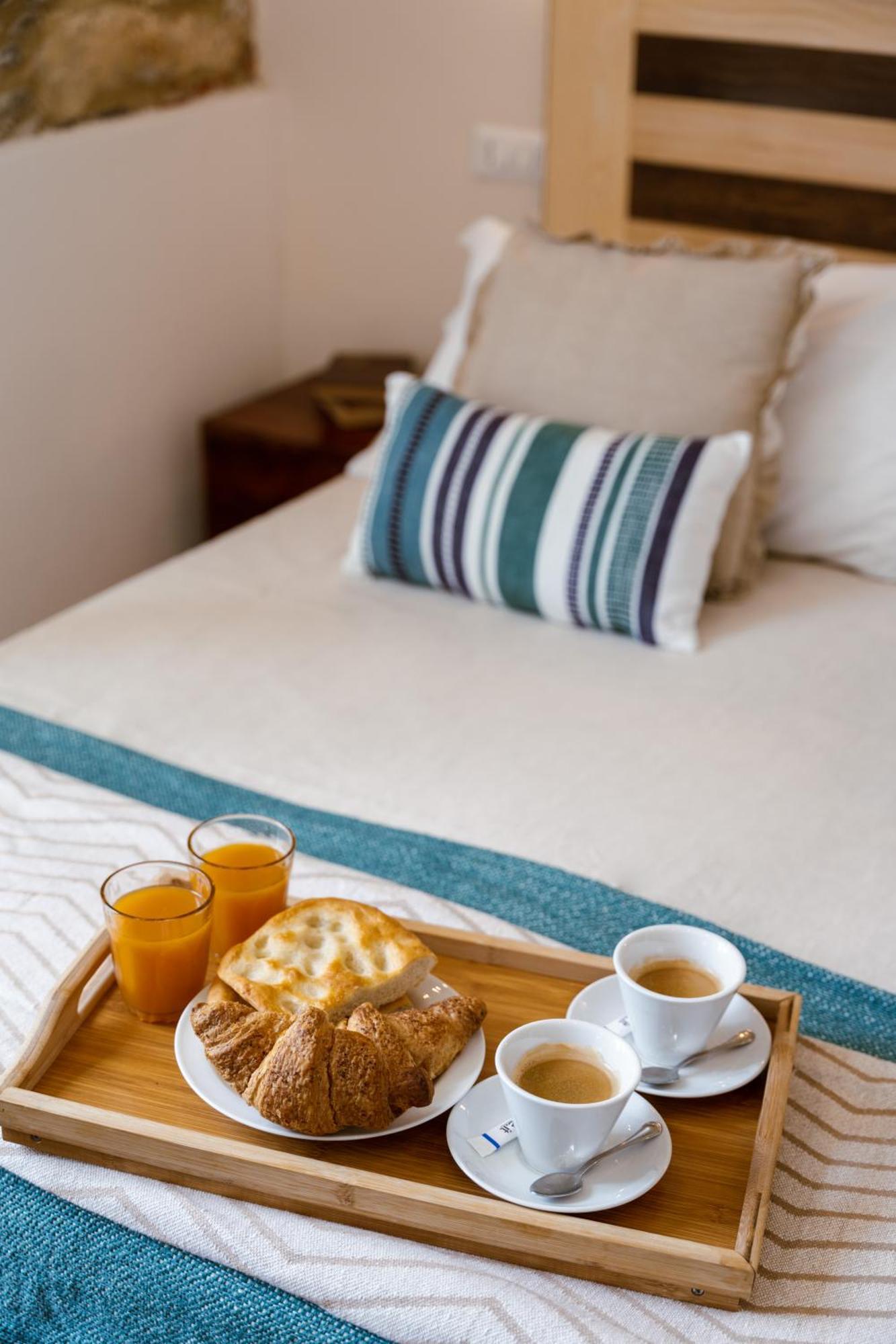 The Railway 74 Bed & Breakfast La Spezia Exterior photo
