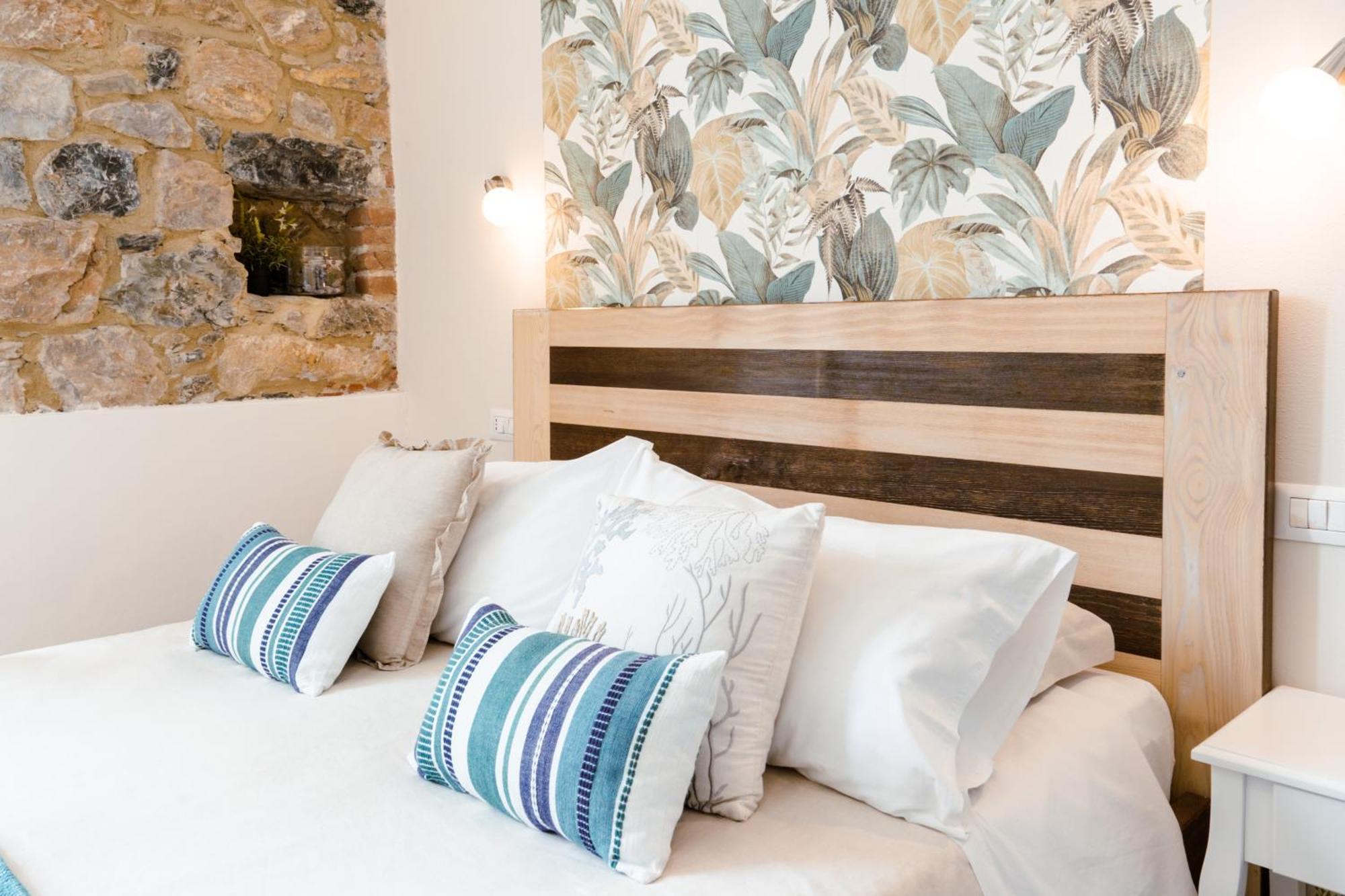 The Railway 74 Bed & Breakfast La Spezia Exterior photo