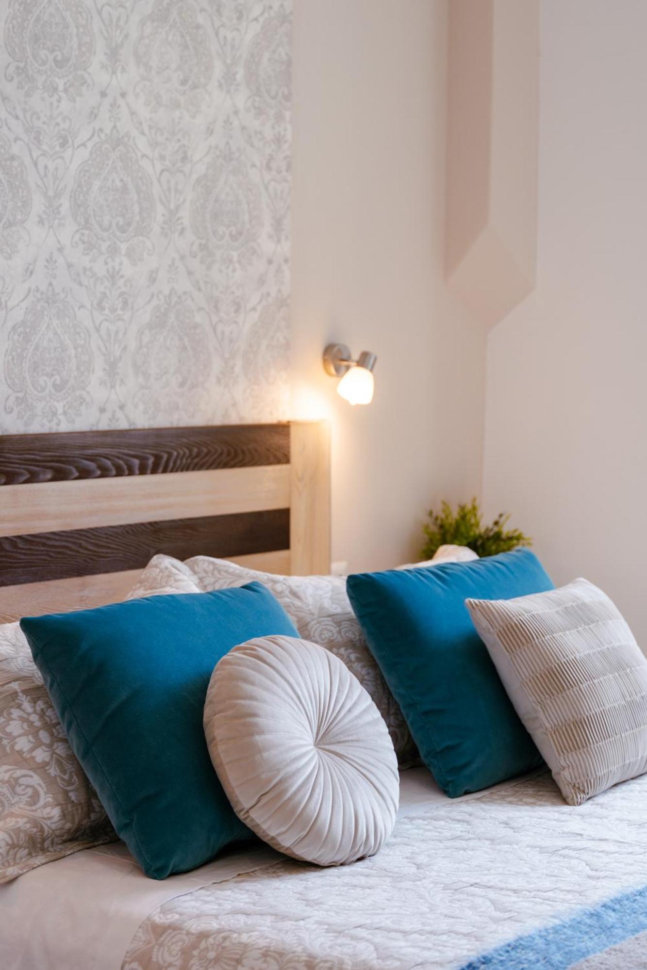 The Railway 74 Bed & Breakfast La Spezia Exterior photo